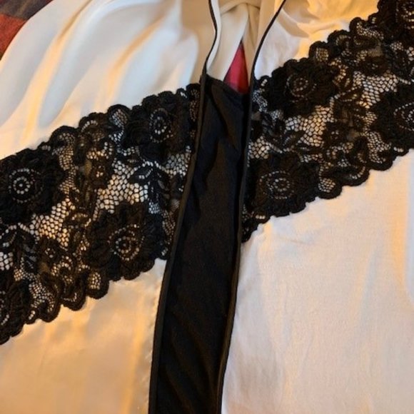 Tristan XS Camisole Black & white - Picture 6 of 8